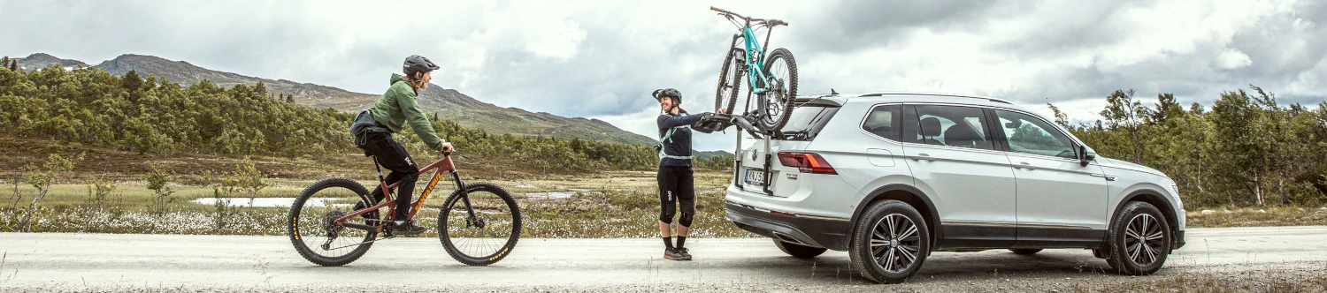  FORD Bronco Bike Racks